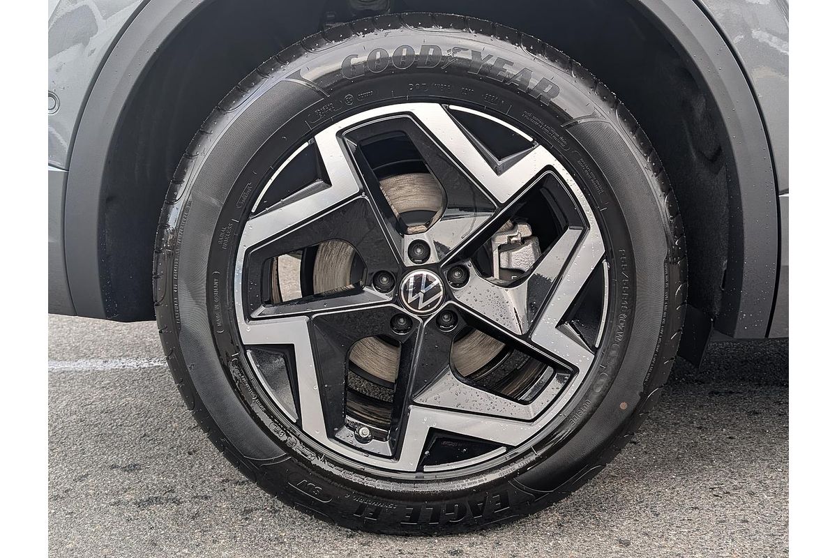 2025 Volkswagen Touareg 170TDI RC
