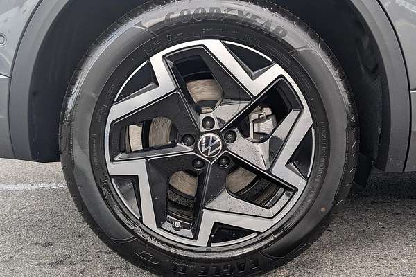 2025 Volkswagen Touareg 170TDI RC
