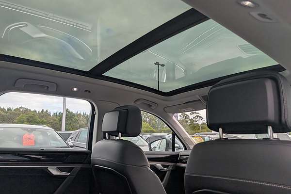 2025 Volkswagen Touareg 170TDI RC