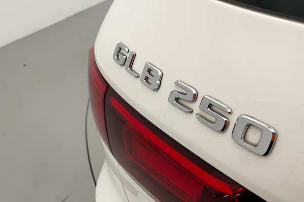 2021 Mercedes-Benz GLB-Class GLB250 X247
