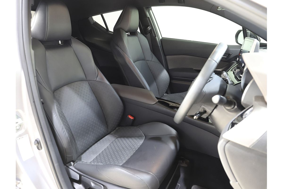 C-HR Hybrid Koba 2WD 1.8L Auto CVT Wagon 2X08830 004