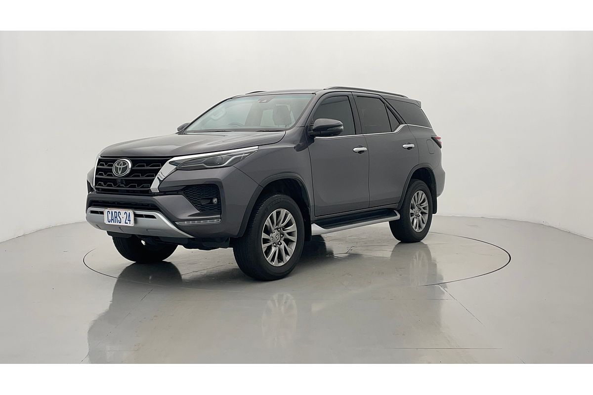2023 Toyota Fortuner Crusade GUN156R