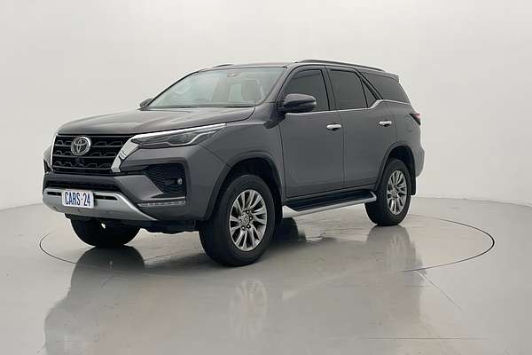 2023 Toyota Fortuner Crusade GUN156R