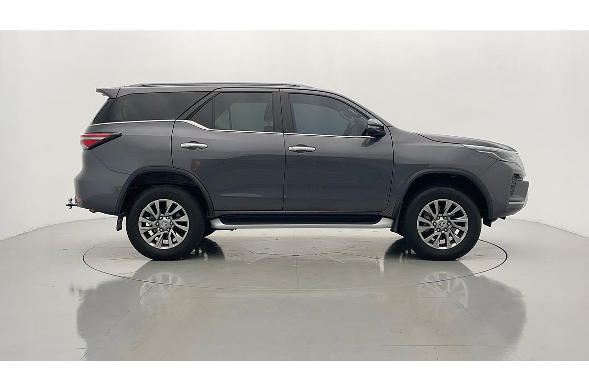 2023 Toyota Fortuner Crusade GUN156R