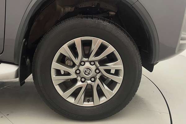 2023 Toyota Fortuner Crusade GUN156R