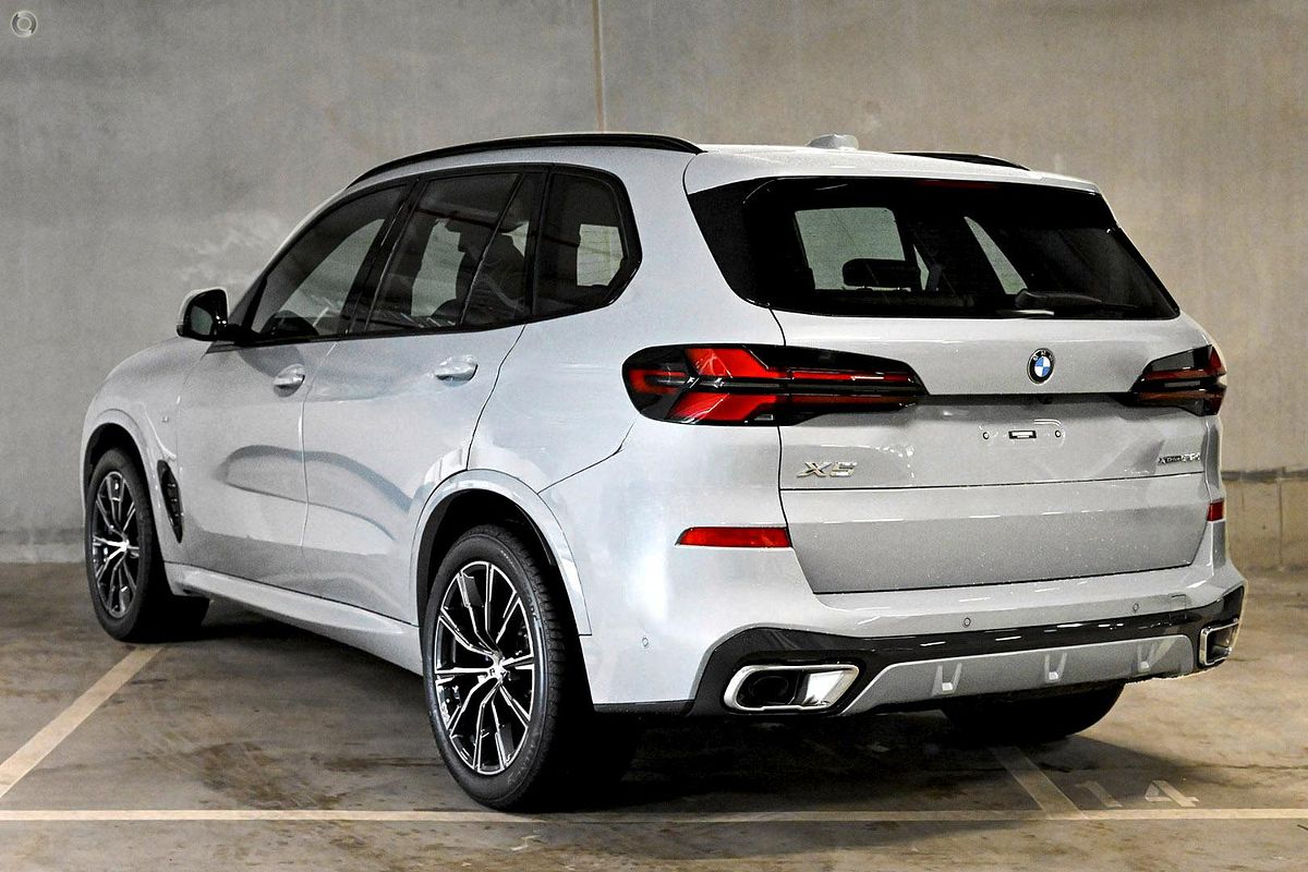 2024 BMW X5 xDrive30d M Sport G05 LCI