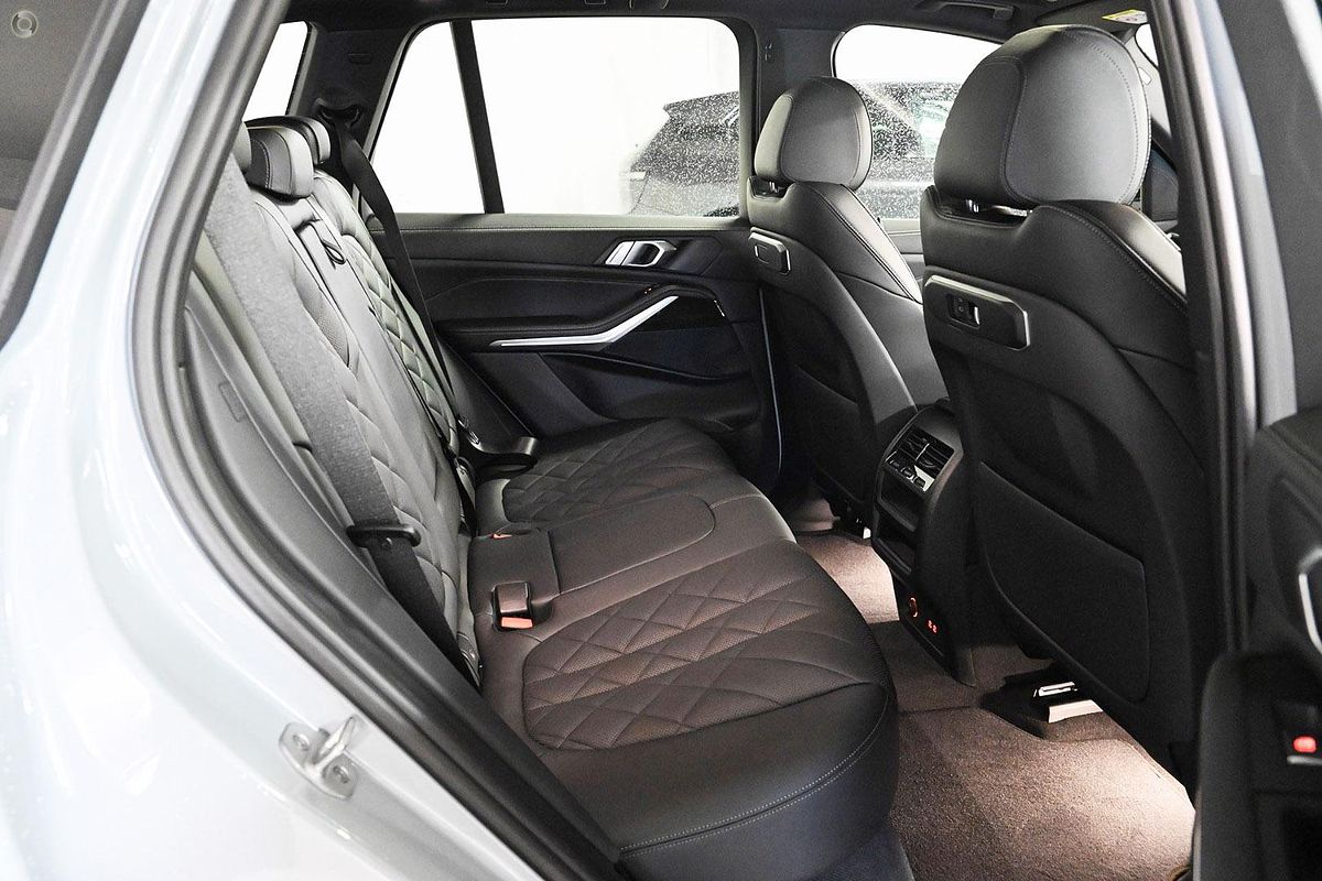 2024 BMW X5 xDrive30d M Sport G05 LCI