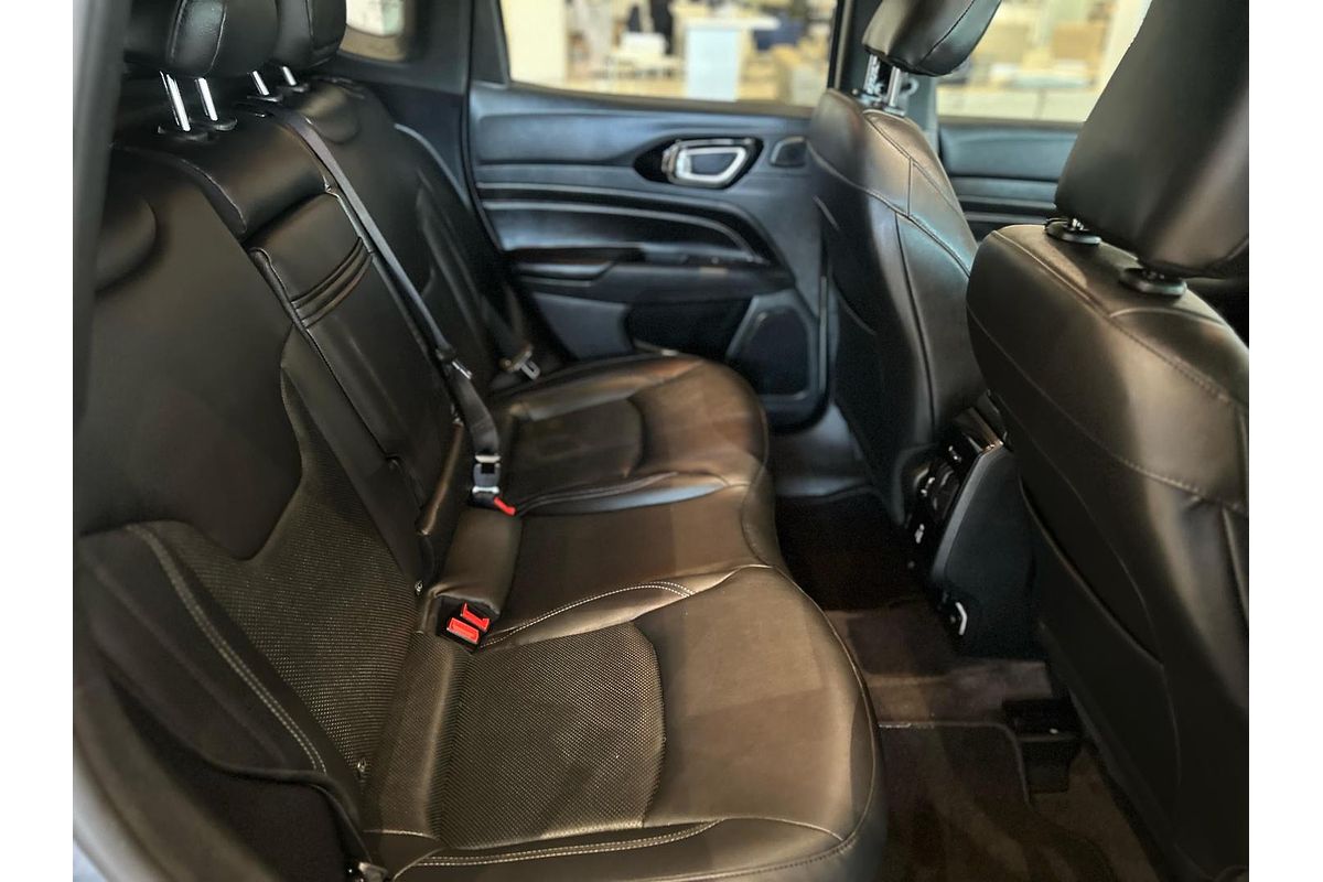 2021 Jeep Compass 80th Anniversary M6