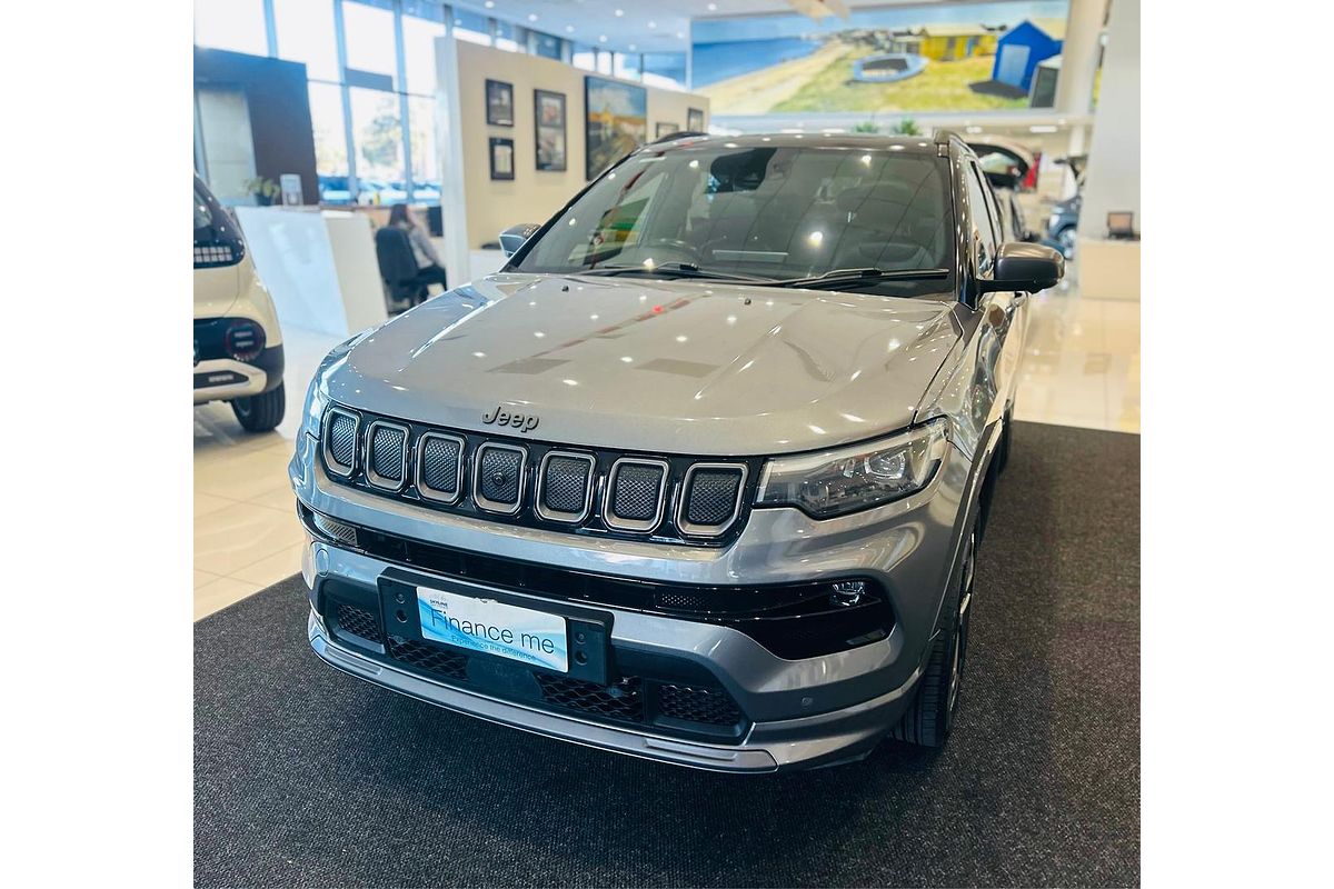 2021 Jeep Compass 80th Anniversary M6