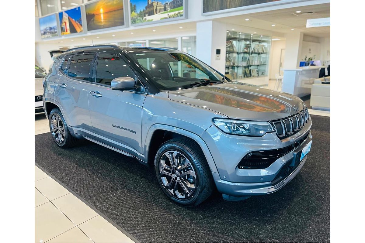 2021 Jeep Compass 80th Anniversary M6