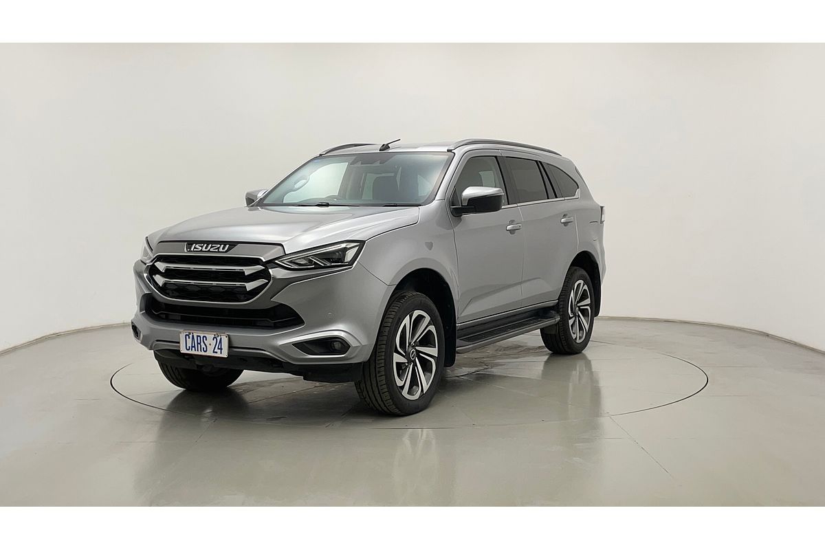 2022 Isuzu MU-X LS-T