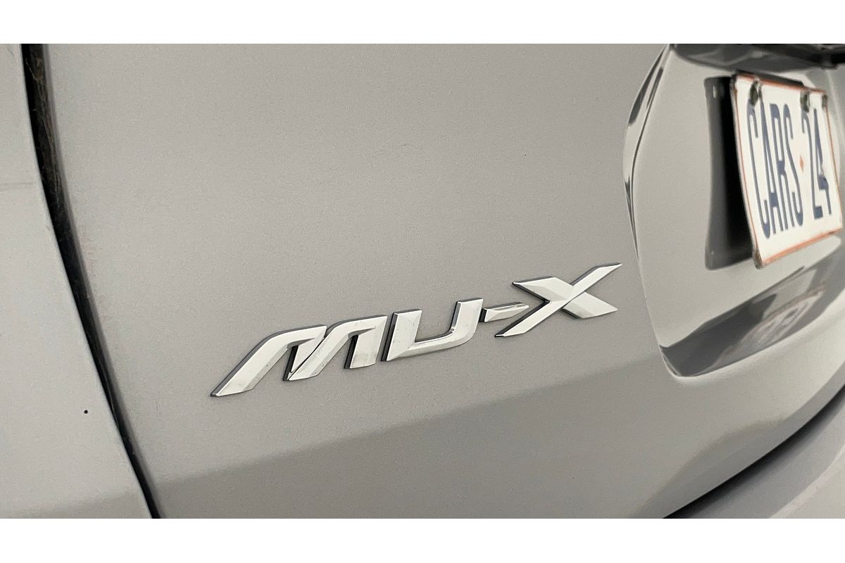 2022 Isuzu MU-X LS-T