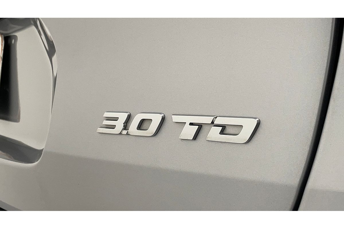 2022 Isuzu MU-X LS-T