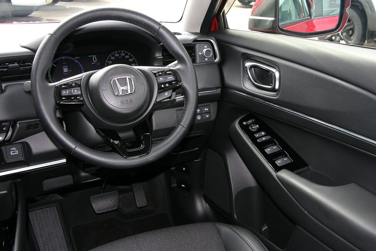 2023 Honda HR-V e:HEV L