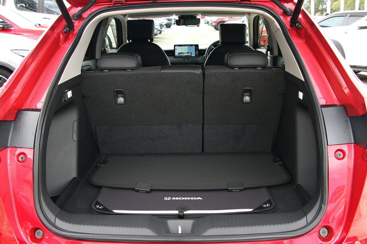 2023 Honda HR-V e:HEV L