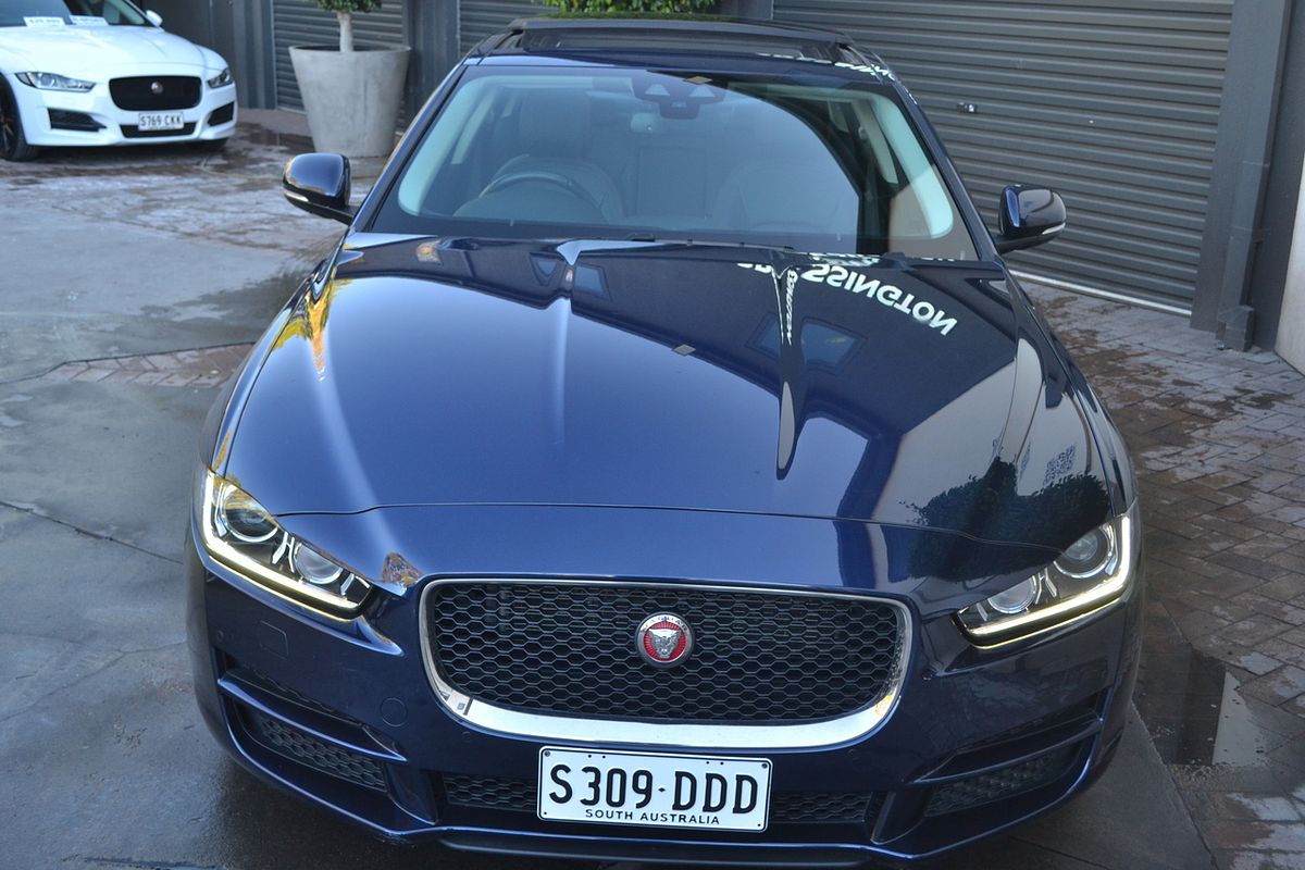 2017 Jaguar XE 20t Prestige X760