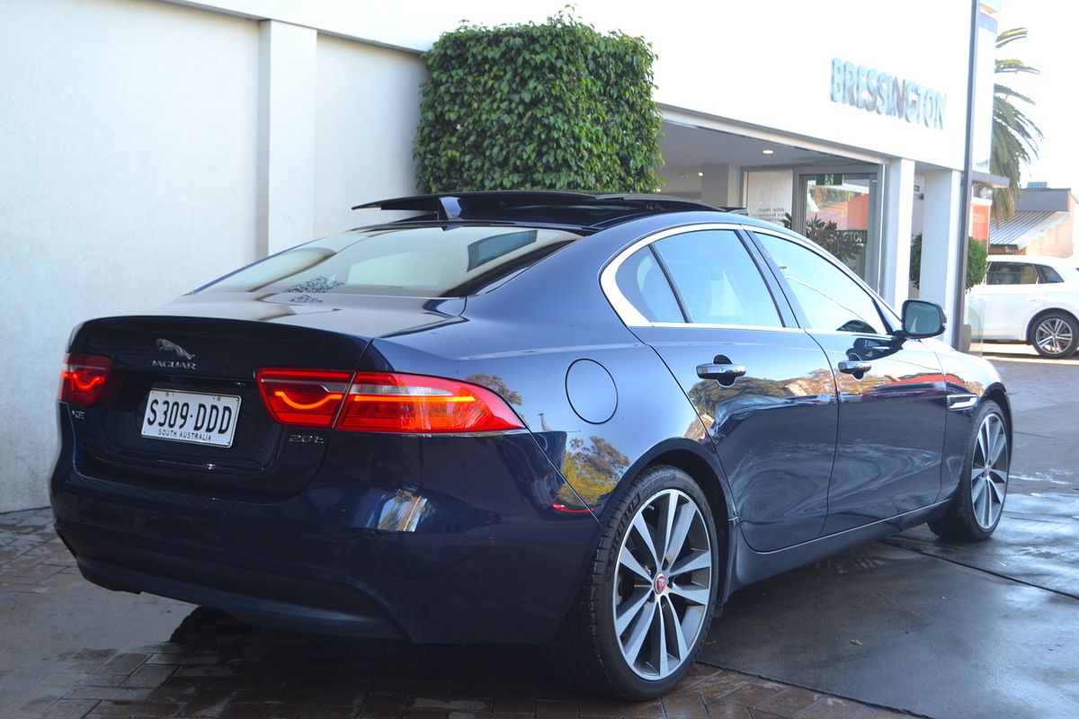 2017 Jaguar XE 20t Prestige X760