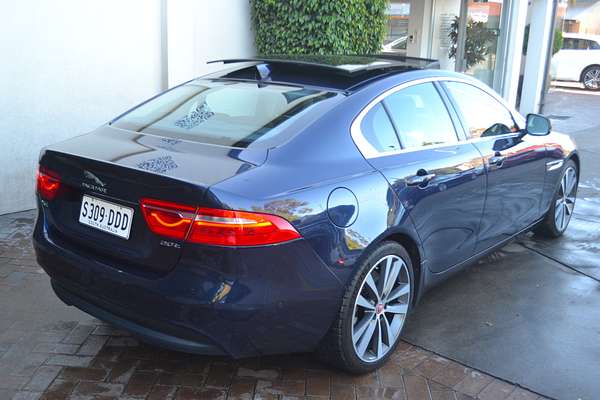 2017 Jaguar XE 20t Prestige X760