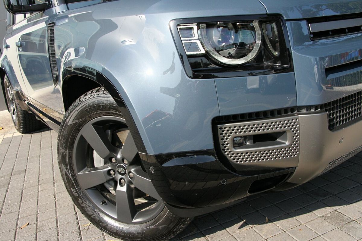 2021 Land Rover Defender 110 P400 X-Dynamic HSE L663