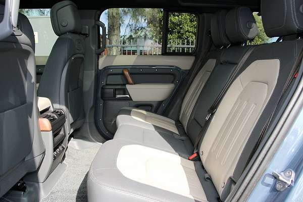 2021 Land Rover Defender 110 P400 X-Dynamic HSE L663