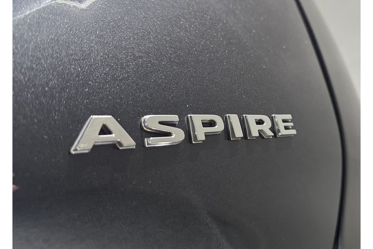 2023 Mitsubishi Outlander Aspire ZM