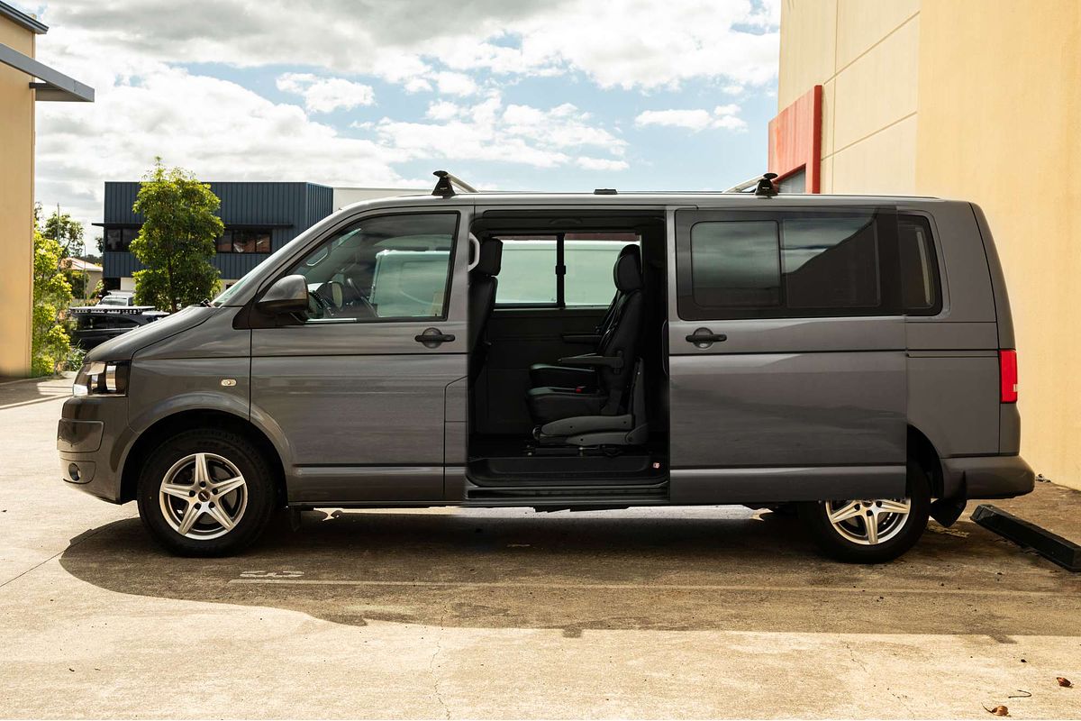 2013 Volkswagen Caravelle TDI340 T5 LWB