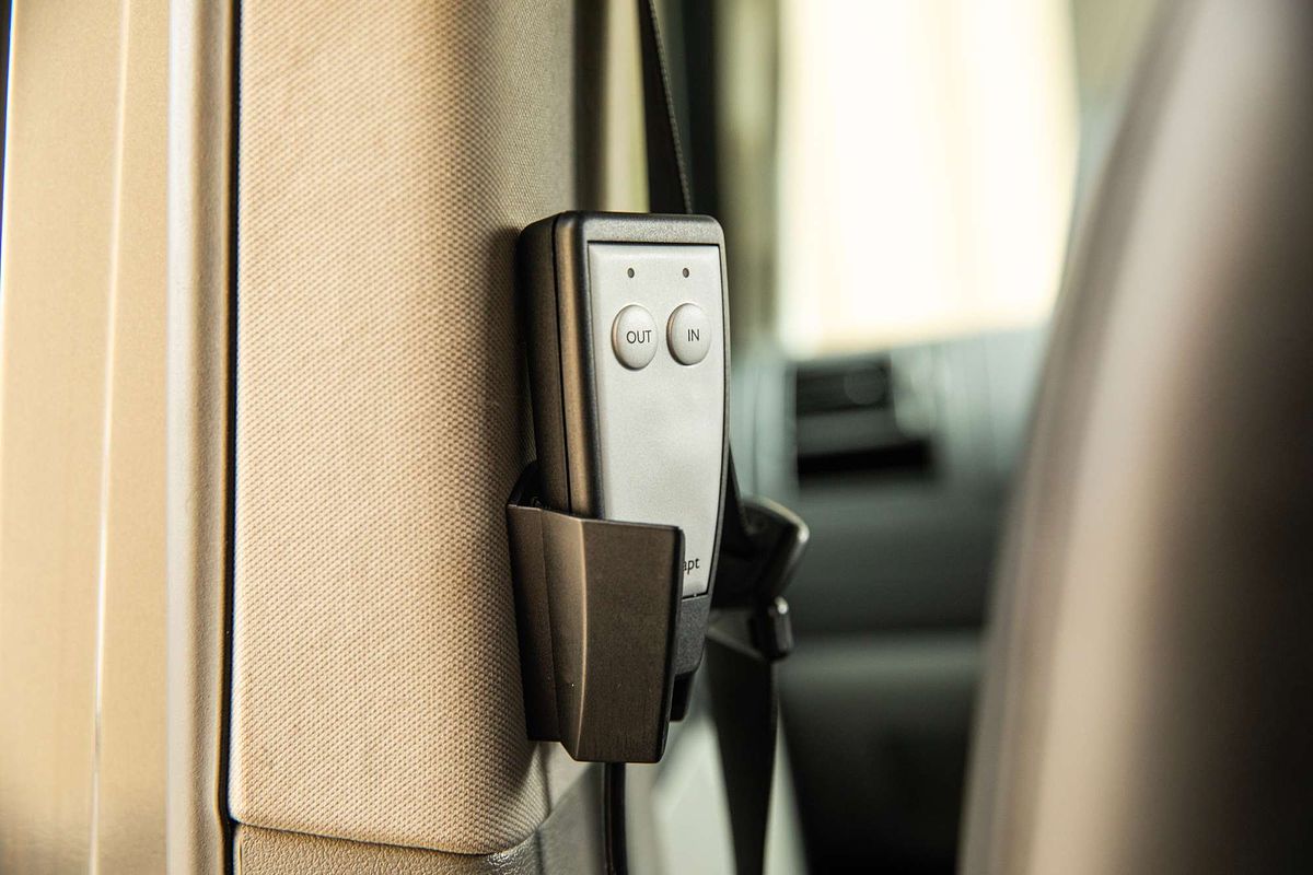 2013 Volkswagen Caravelle TDI340 T5 LWB