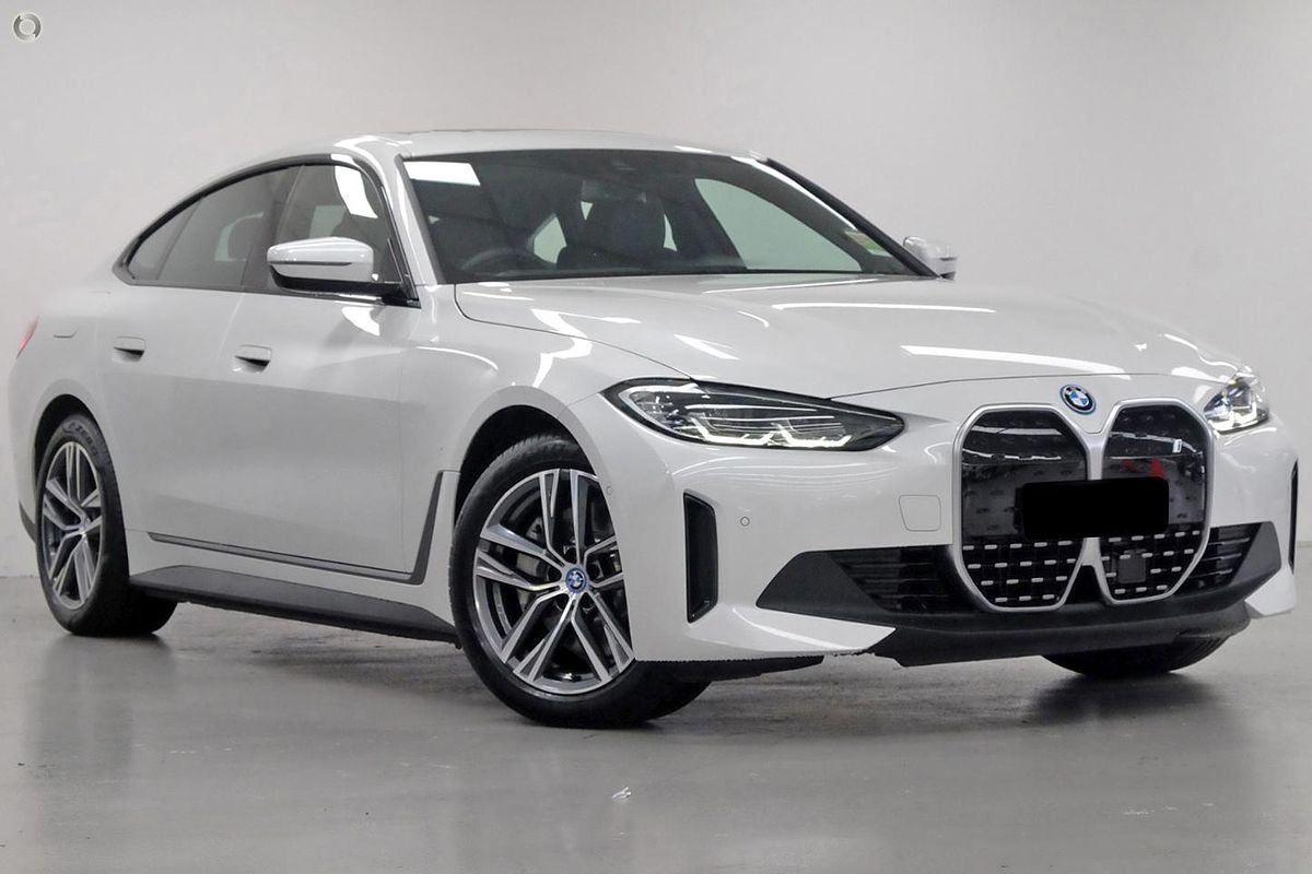 2024 BMW i4 eDrive35 G26