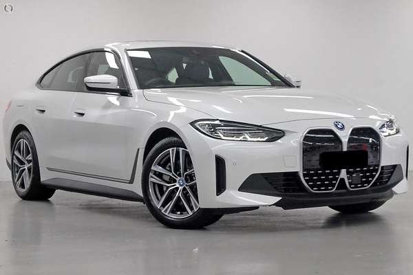 2024 BMW i4 eDrive35 G26