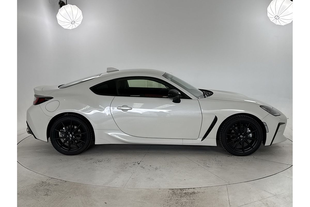 2024 Toyota GR86 GTS ZN8
