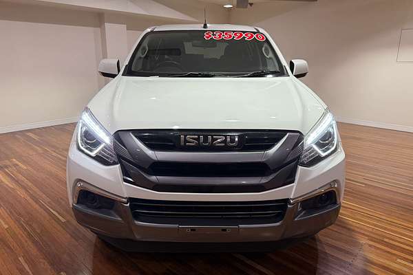 2021 Isuzu MU-X LS-M