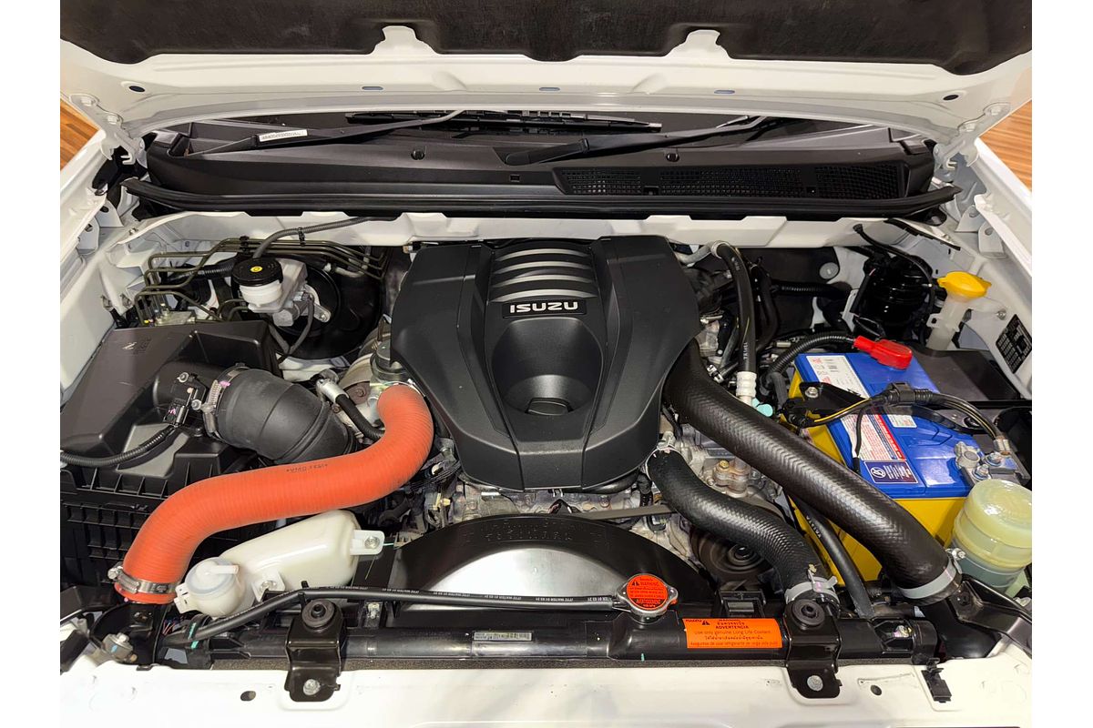 2021 Isuzu MU-X LS-M
