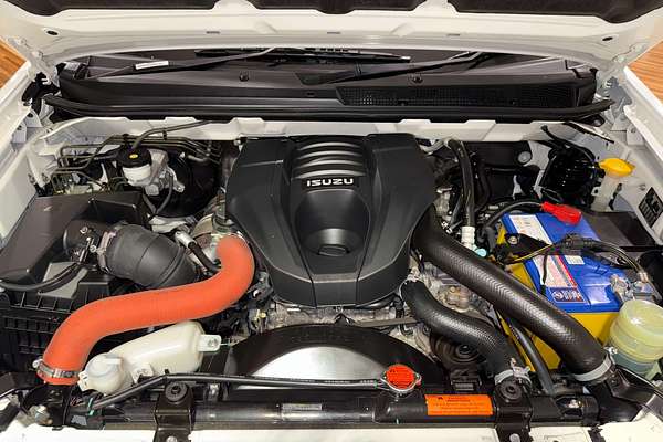 2021 Isuzu MU-X LS-M