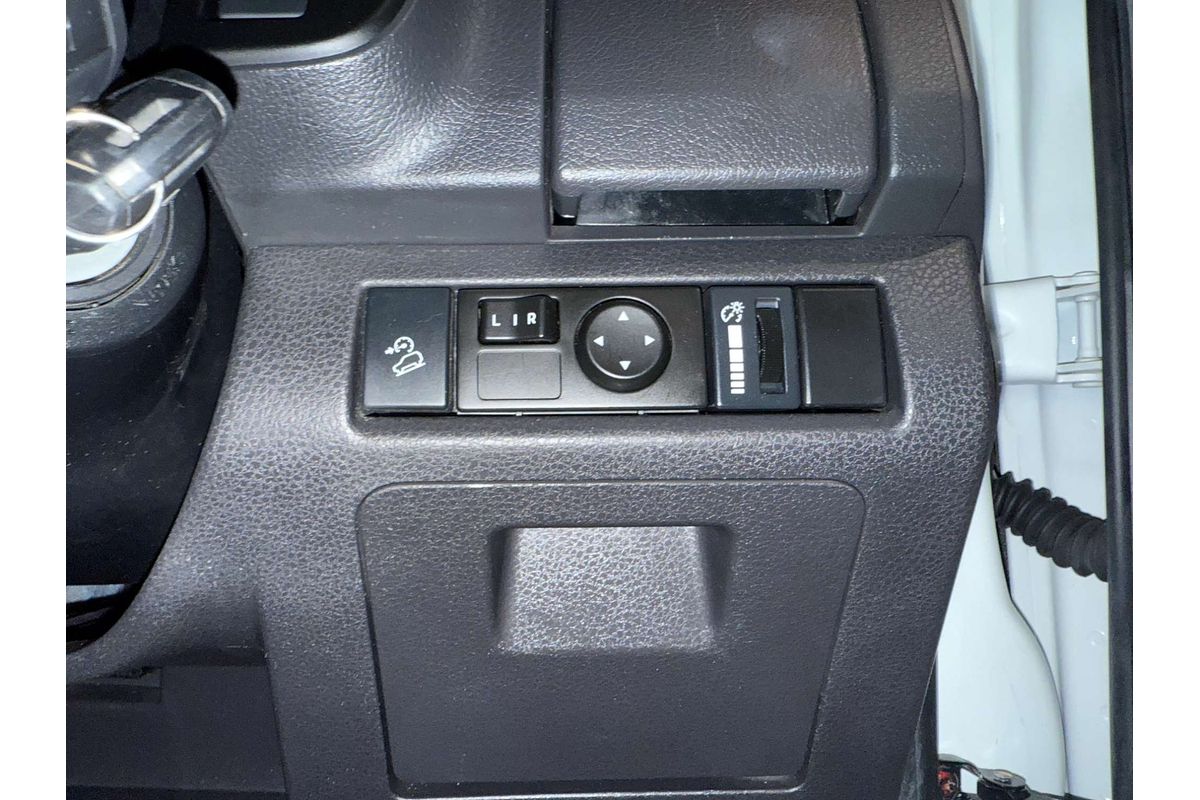 2021 Isuzu MU-X LS-M