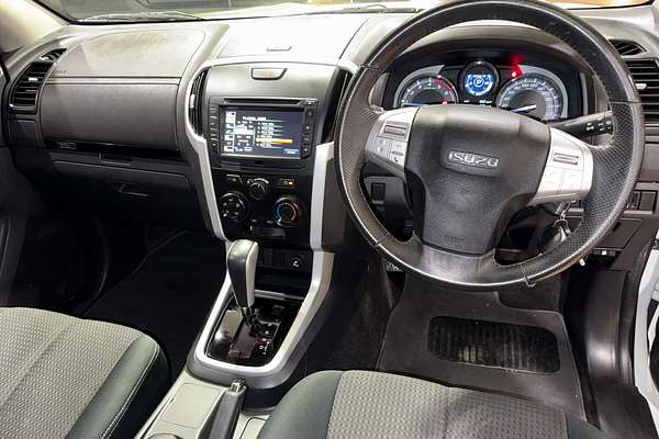 2021 Isuzu MU-X LS-M