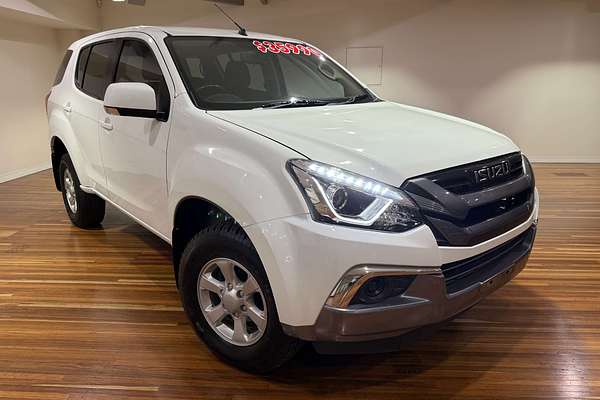 2021 Isuzu MU-X LS-M