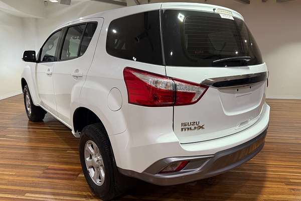 2021 Isuzu MU-X LS-M