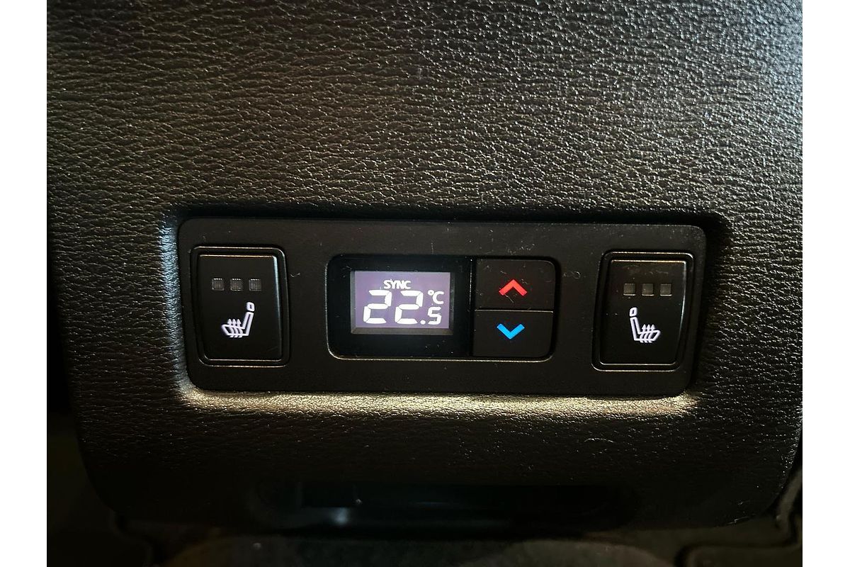 2023 Mitsubishi Outlander Exceed Tourer ZM