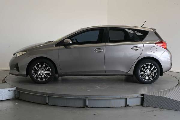 2013 Toyota Corolla Ascent ZRE182R