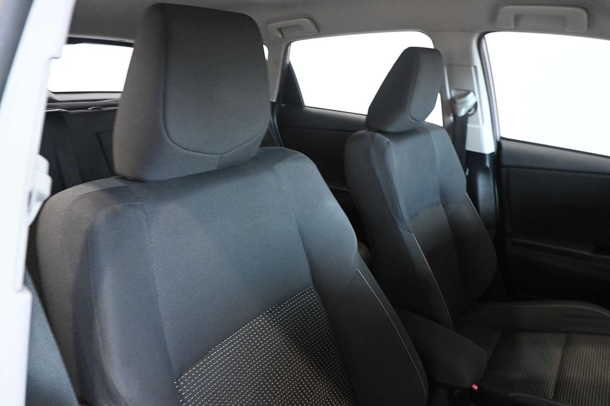 2013 Toyota Corolla Ascent ZRE182R