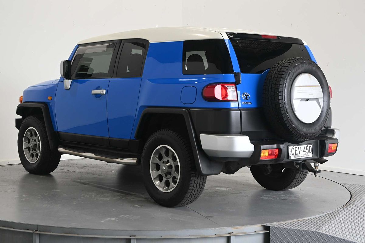 2012 Toyota FJ Cruiser GSJ15R