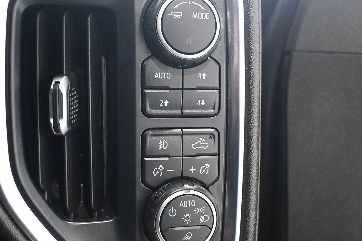 2020 Chevrolet Silverado 1500 LTZ Premium Edition T1 4X4