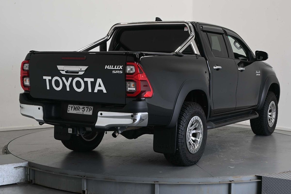 2023 Toyota Hilux SR5 GUN126R 4X4
