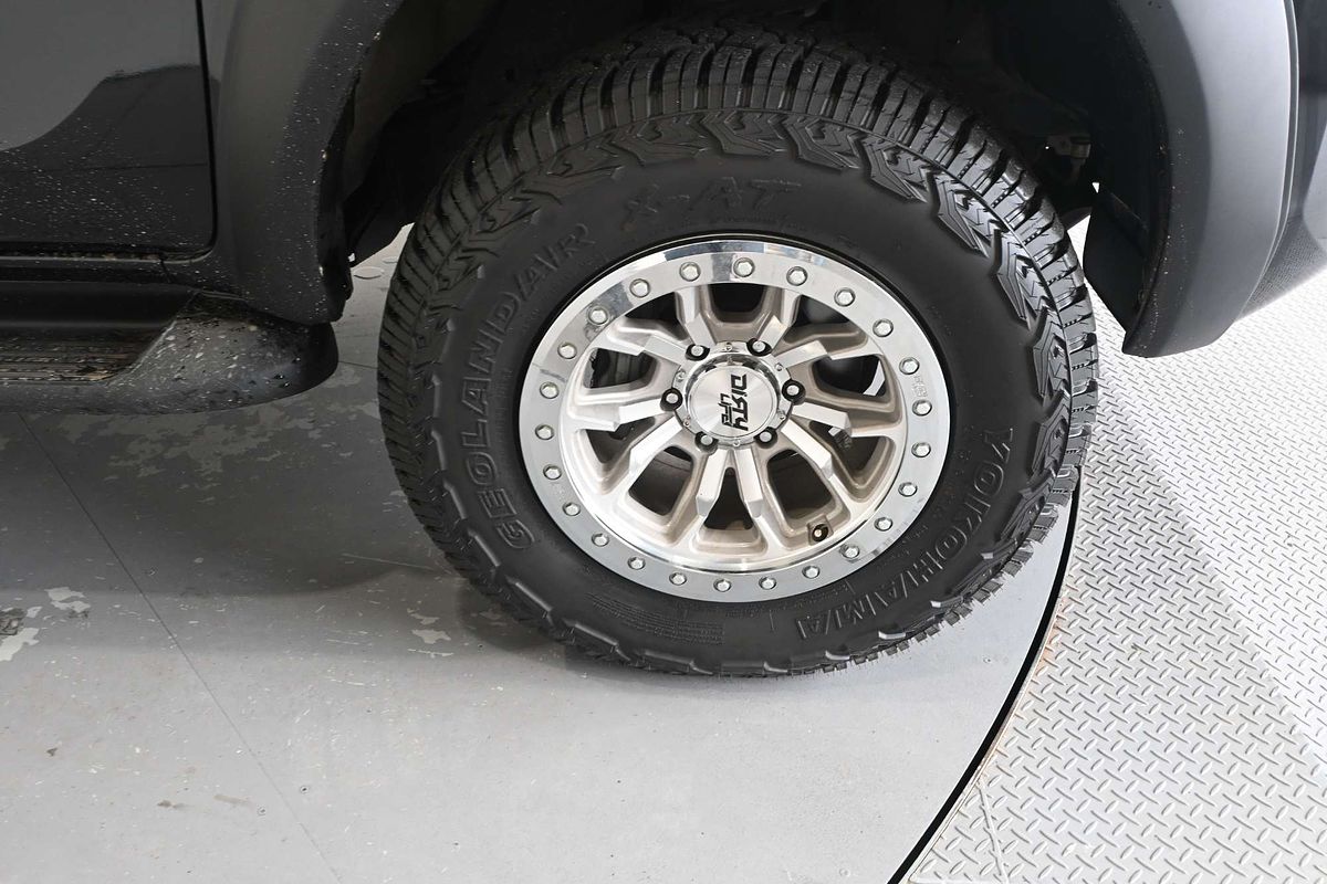 2023 Toyota Hilux SR5 GUN126R 4X4