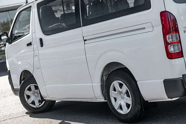 2010 Toyota HiAce LWB TRH201R MY07 Upgrade