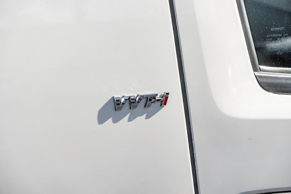 2010 Toyota HiAce LWB TRH201R MY07 Upgrade
