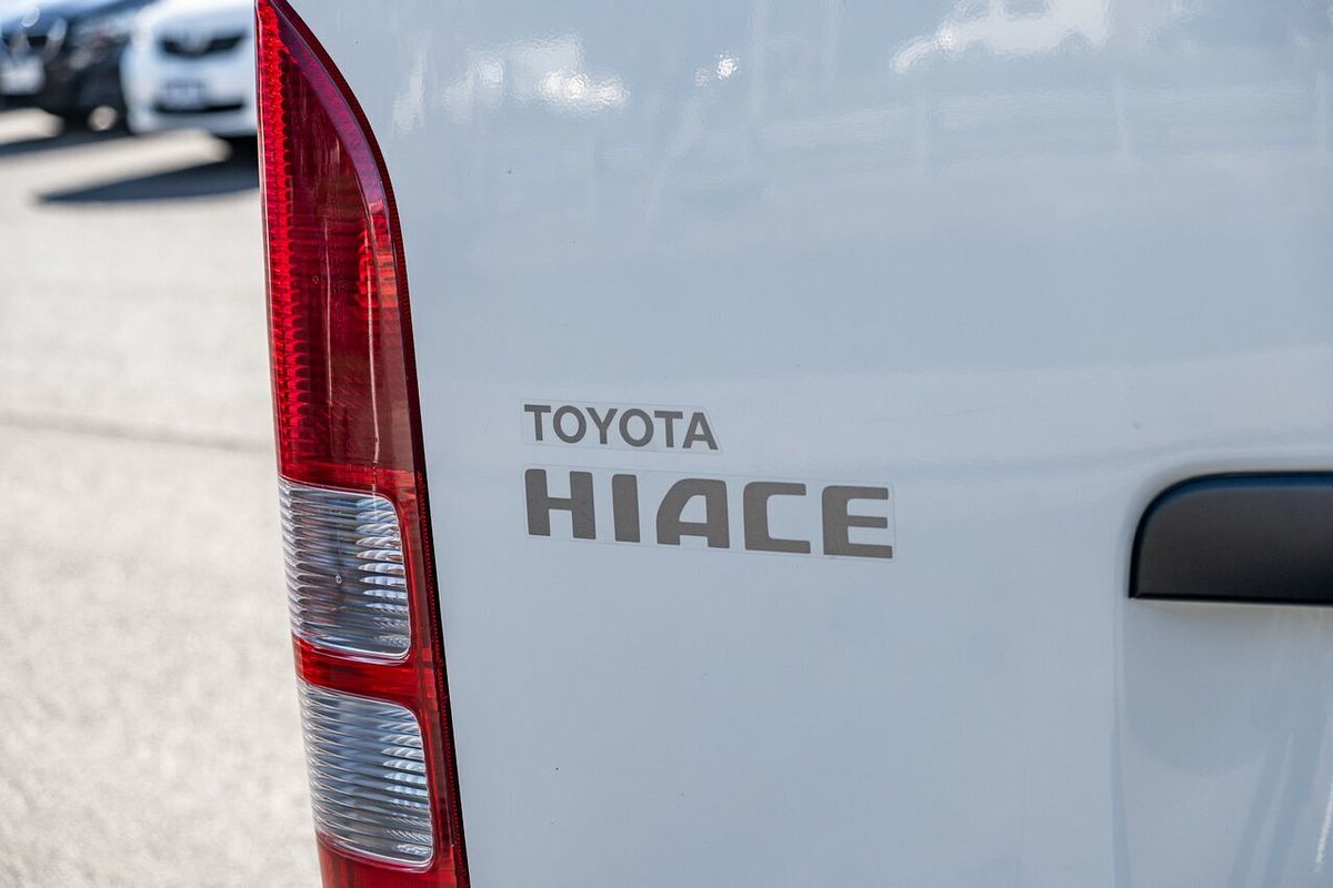 2010 Toyota HiAce LWB TRH201R MY07 Upgrade