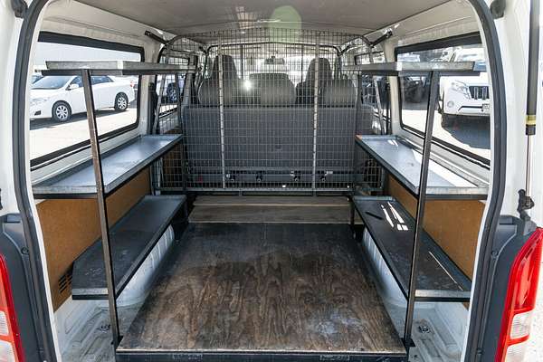 2010 Toyota HiAce LWB TRH201R MY07 Upgrade