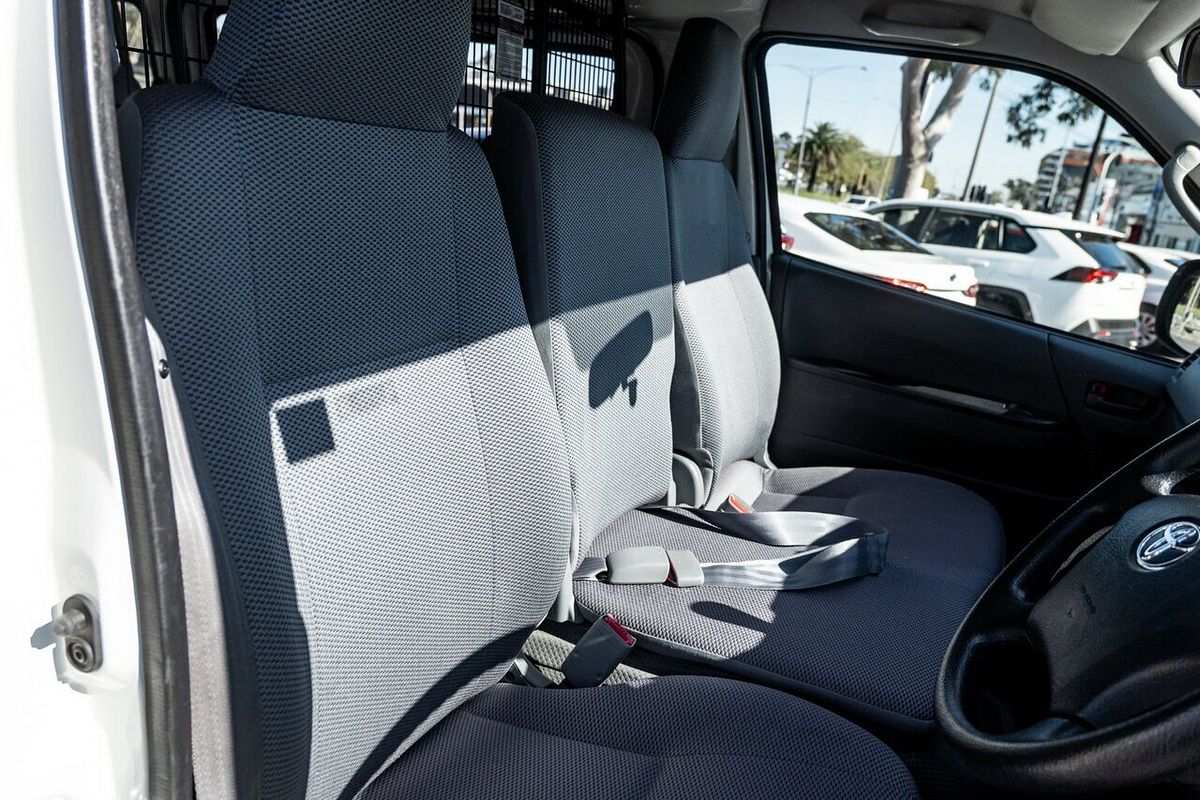 2010 Toyota HiAce LWB TRH201R MY07 Upgrade