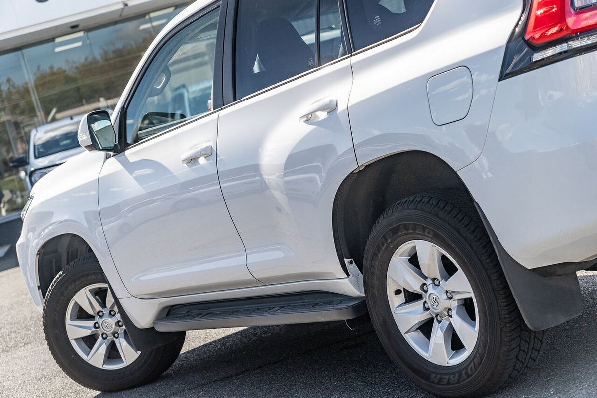 2023 Toyota Landcruiser Prado
